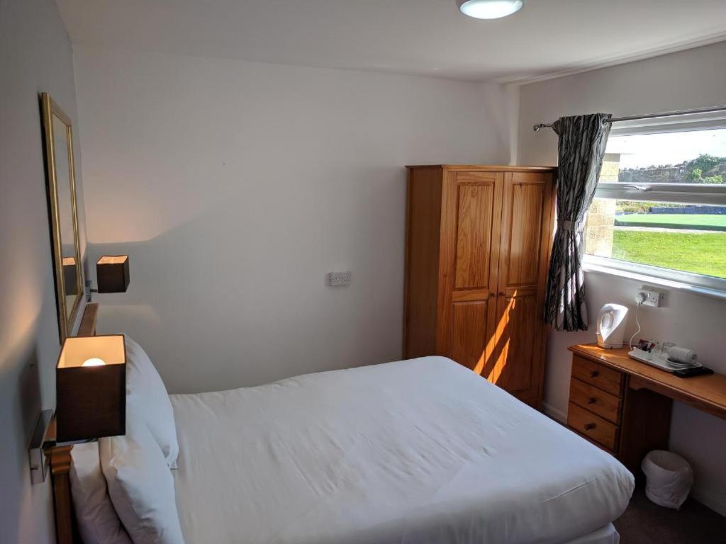 Mayfair Hotel - Isle Of Wight Shanklin Dış mekan fotoğraf
