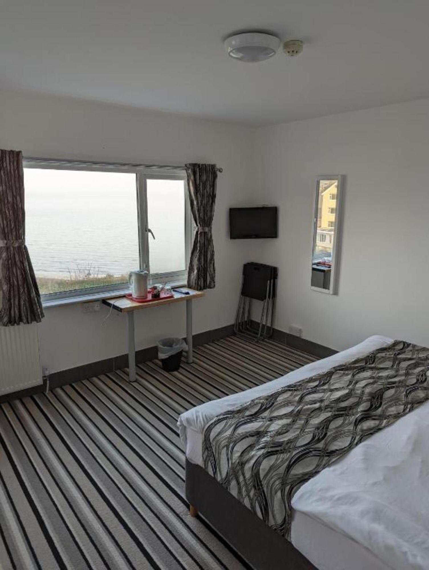 Mayfair Hotel - Isle Of Wight Shanklin Dış mekan fotoğraf