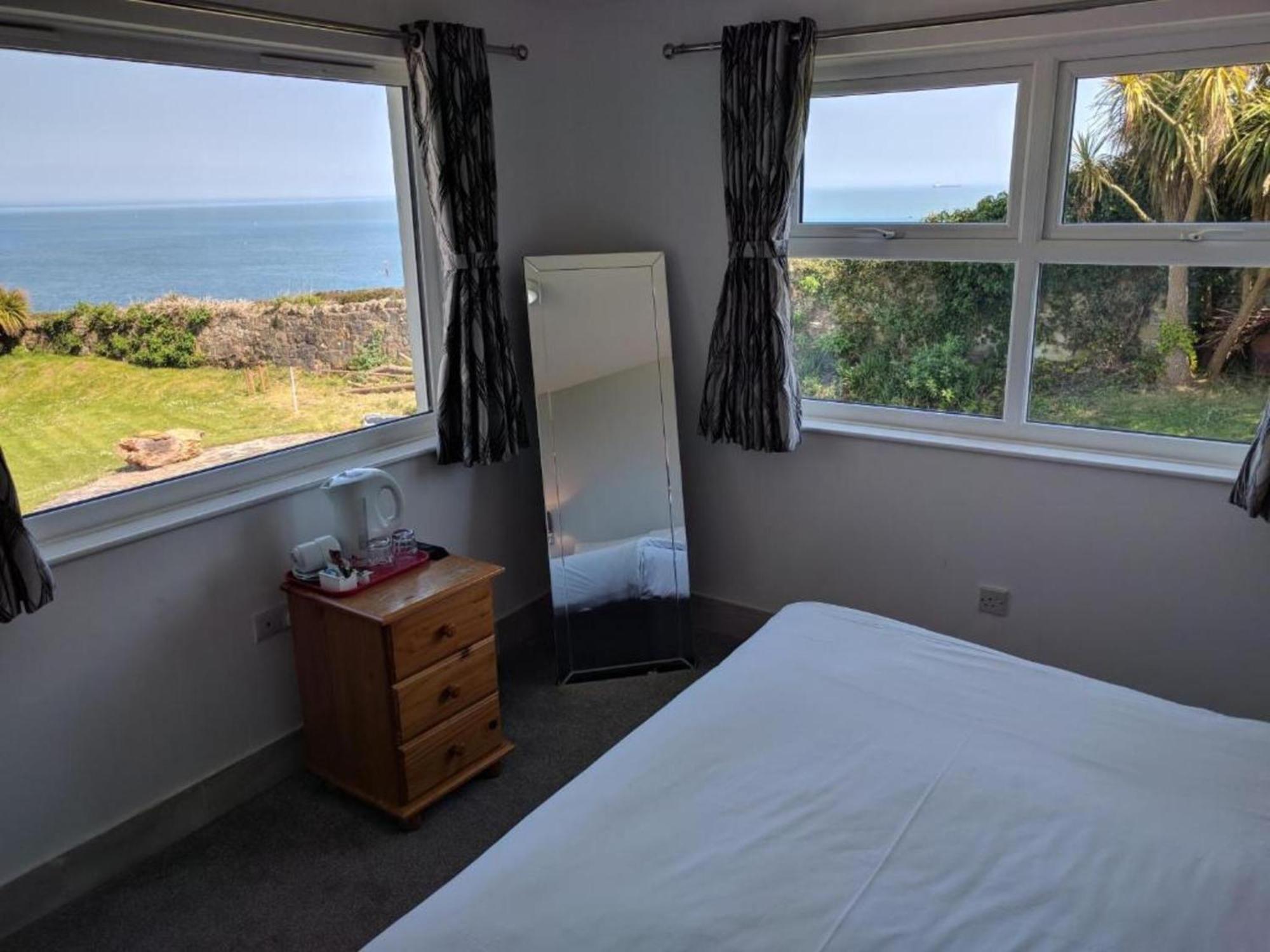 Mayfair Hotel - Isle Of Wight Shanklin Dış mekan fotoğraf